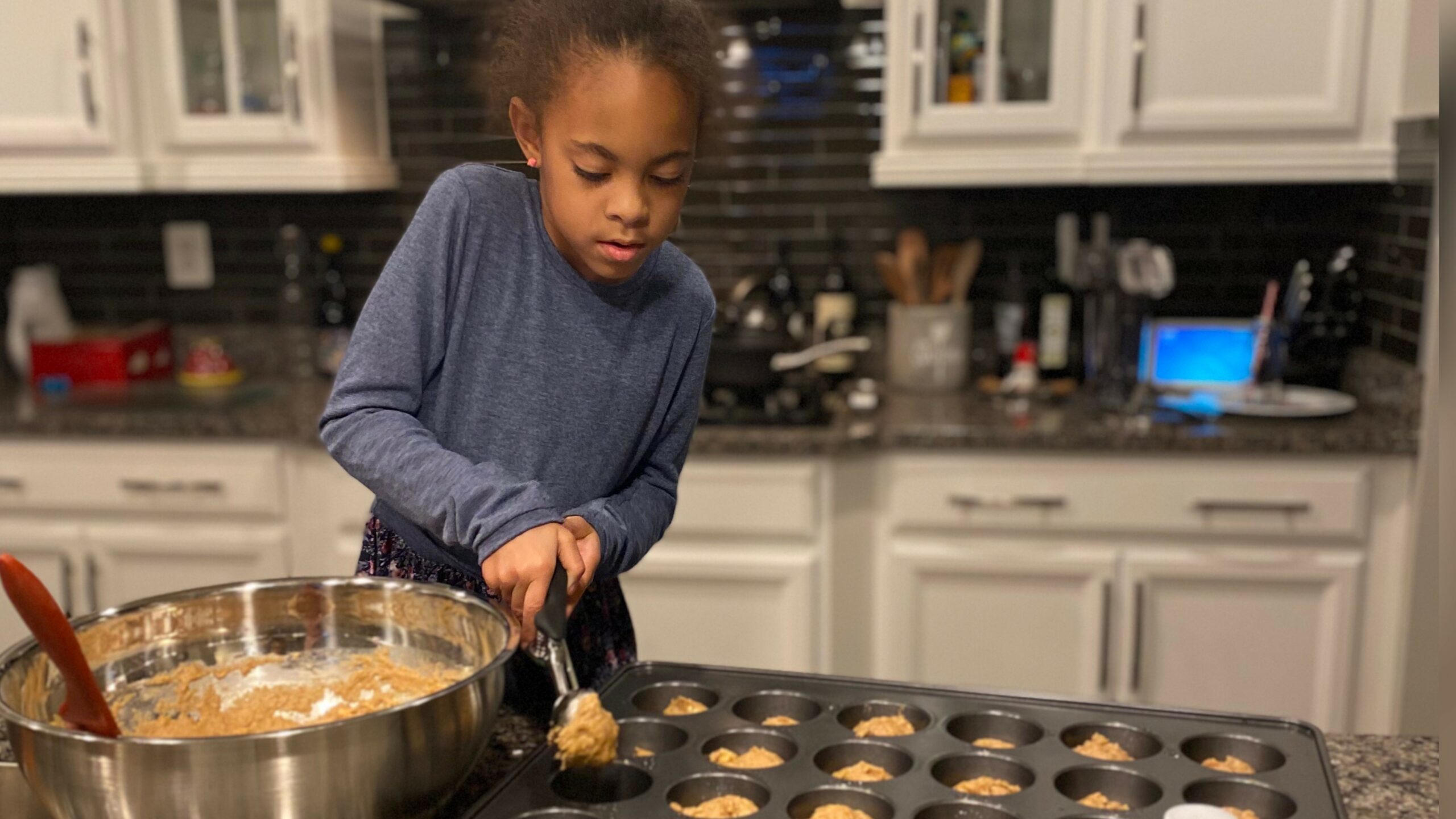 Pryncess Treats baking in her home kitchen