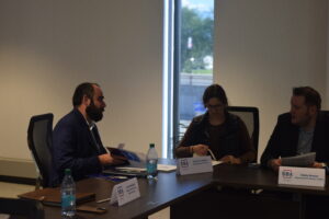 Acting R5Advocate A-Coffield_SBA Minnesota District Office manufacturing roundtable